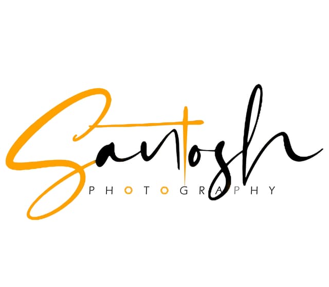 Santosh Photography Logo